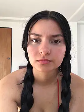 Snapshot of Lolitah__69 chatting on February 26, 9:05 pm Lolitah 69 online show from February 26, 9:05 pm