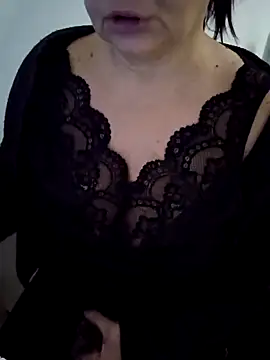 Snapshot of Fleursdes___iles-----29-- chatting on December 21, 8:54 pm Fleursdes iles-----29-- online show from December 21, 8:54 pm