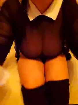 Snapshot of Fleursdes___iles-----29-- chatting on January 25, 6:12 am Fleursdes iles-----29-- online show from January 25, 6:12 am
