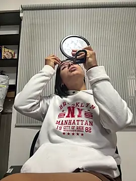 ZiaCalifa online show from December 22, 12:46 pm