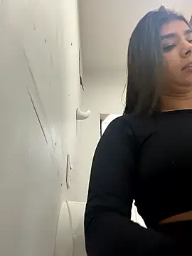 ZiaCalifa online show from January 10, 10:50 am