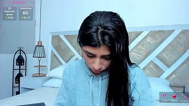 ZiaCalifa online show from February 9, 11:47 am