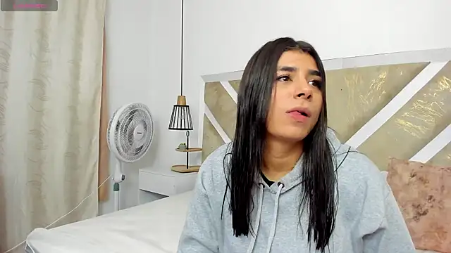 ZiaCalifa online show from February 17, 11:18 am