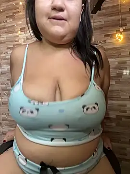 MinaBoss online show from April 2, 7:44 pm