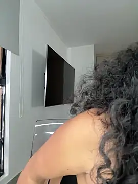 Mariecurl online show from April 15, 8:42 pm