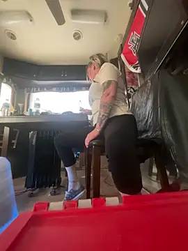 SummerBlueMoon online show from April 17, 10:13 pm