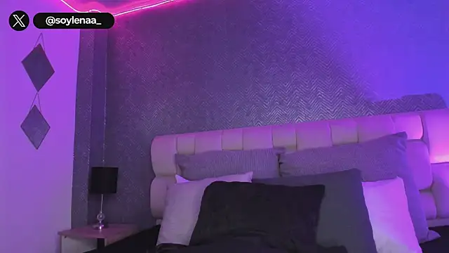 lena banks online show from November 3, 10:21 pm