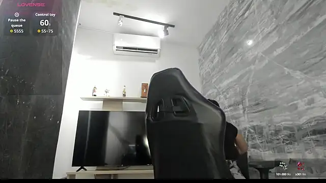 LunaBaker-1 online show from September 19, 7:14 pm