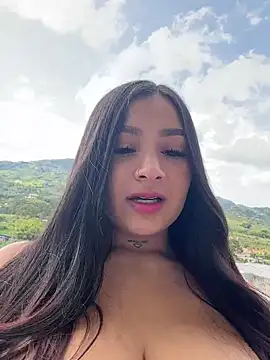 LunaBaker-1 online show from December 14, 8:13 pm