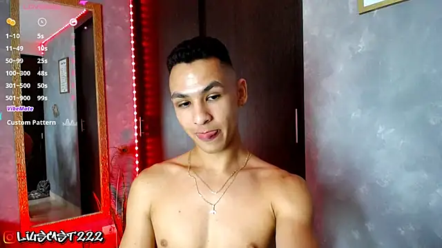 Snapshot of liuscast22 chatting on February 22, 3:47 pm liuscast22 online show from February 22, 3:47 pm