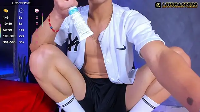 liuscast22 online show from March 21, 10:13 pm