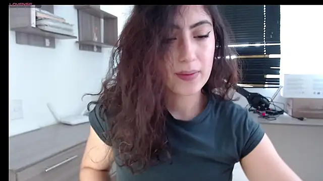 MIYESSI online show from March 6, 4:28 pm