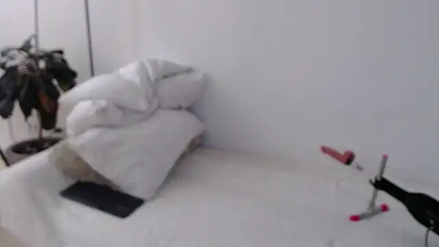 MIYESSI online show from April 12, 7:19 pm