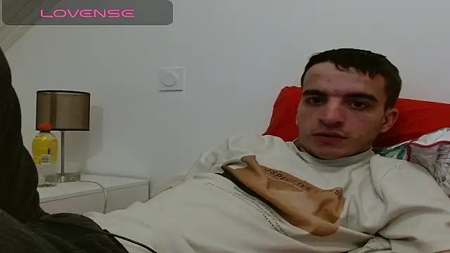 Tombgy07 online show from November 9, 8:40 pm