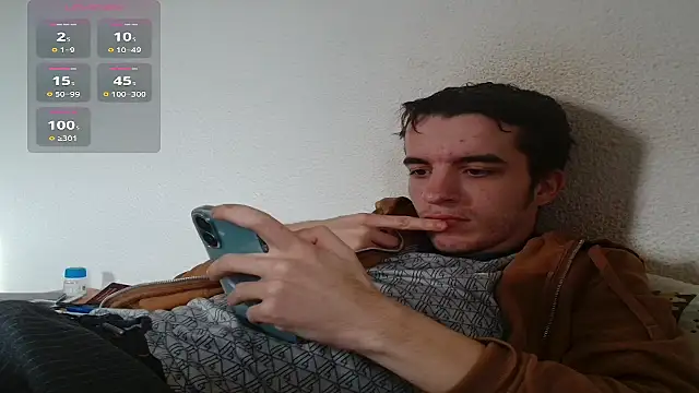 Tombgy07 online show from January 19, 11:36 am