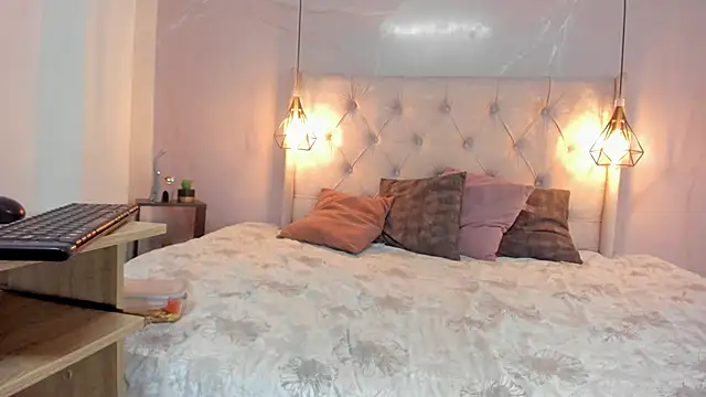 SakuraLee  online show from September 9, 1:43 pm