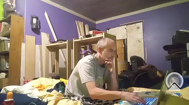 JunkieLiLMethWhore online show from March 17, 9:55 am