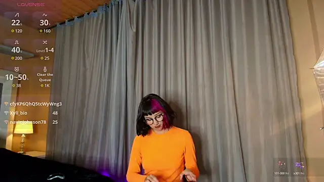 tati cardenas online show from March 7, 10:13 am