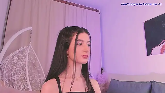 LauraCoy online show from May 7, 8:58 pm