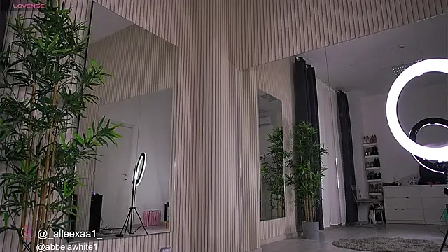 Abbela White online show from February 19, 6:11 am