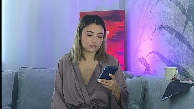 lily  foster online show from February 26, 1:41 pm