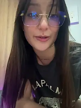 Snapshot of Megan_lu2 chatting on February 21, 3:56 am Megan lu2 online show from February 21, 3:56 am
