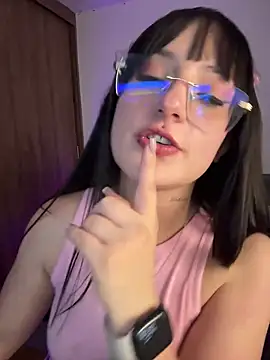 Snapshot of Megan_lu2 chatting on February 25, 6:03 am Megan lu2 online show from February 25, 6:03 am