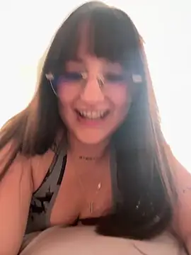Snapshot of Megan_lu2 chatting on February 26, 1:43 am Megan lu2 online show from February 26, 1:43 am