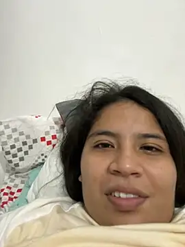 moncerrat luna online show from February 24, 10:03 pm