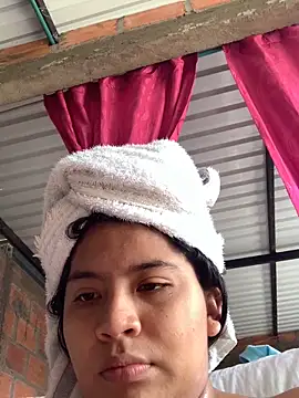 moncerrat luna online show from March 20, 4:20 pm