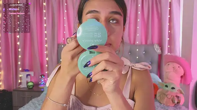 Emiily Scott1 online show from January 31, 3:33 pm