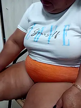 HORNY MATURE25 online show from September 9, 2:44 am