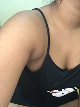 Rose Olivia online show from February 25, 5:25 pm