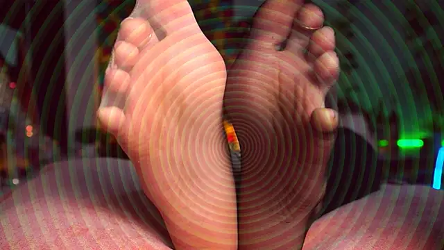 DorothyGilbert1 online show from December 20, 3:21 pm