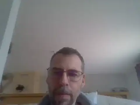 ptitcanard60600 online show from January 11, 10:19 am