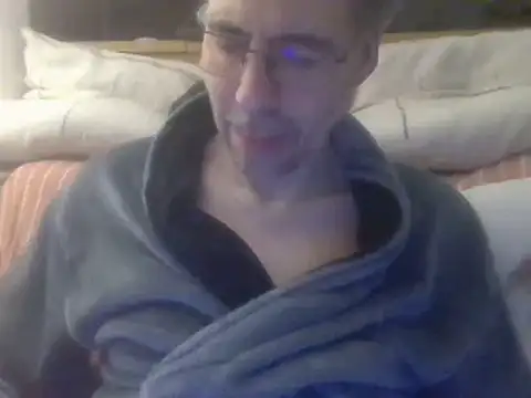 ptitcanard60600 online show from February 23, 10:20 pm