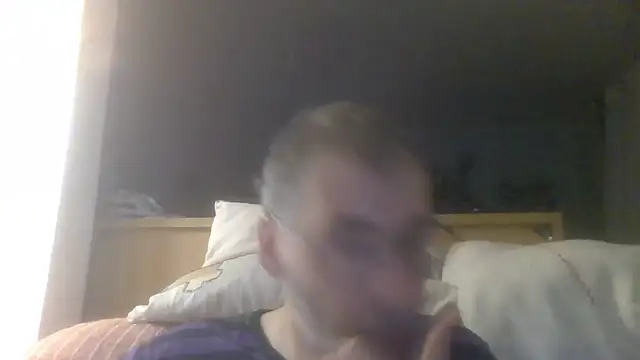 ptitcanard60600 online show from October 21, 10:21 pm