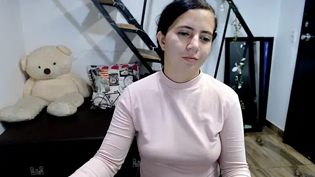 samantha baby  online show from February 6, 11:37 pm