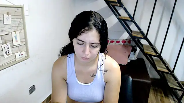 samantha baby  online show from March 5, 11:27 pm