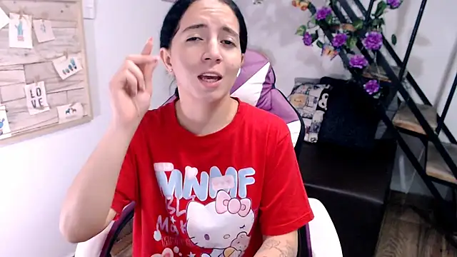 Snapshot of samantha_baby_ chatting on April 8, 6:19 pm samantha baby online show from April 8, 6:19 pm