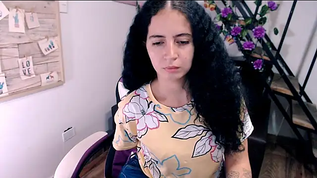 Snapshot of samantha_baby_ chatting on April 18, 7:07 pm samantha baby online show from April 18, 7:07 pm