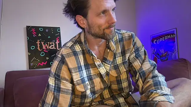 Snapshot of alexmannd chatting on May 26, 11:23 pm alexmannd online show from May 26, 11:23 pm