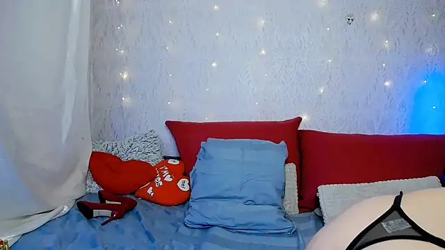 LILU MS online show from March 18, 10:07 am