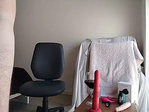 Snapshot of MiguelBISEX chatting on October 25, 2:46 pm MiguelBISEX online show from October 25, 2:46 pm