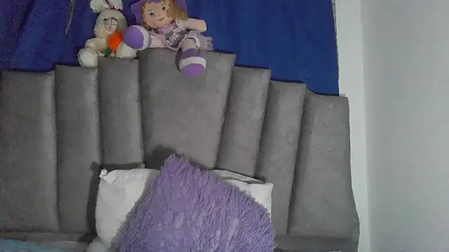 Charis 21 online show from March 3, 11:21 pm