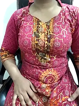 Jenifar- online show from April 25, 1:41 pm