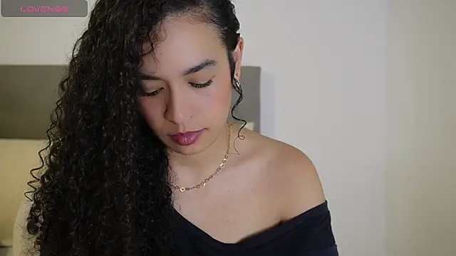 Snapshot of angela__98 chatting on September 16, 12:17 pm angela  98 online show from September 16, 12:17 pm