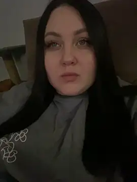 Snapshot of ihaveasecret_ chatting on December 14, 2:42 pm ihaveasecret  online show from December 14, 2:42 pm