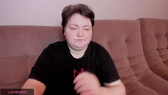 Snapshot of ihaveasecret_ chatting on January 14, 11:31 am ihaveasecret  online show from January 14, 11:31 am