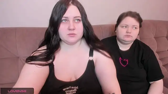 Snapshot of ihaveasecret_ chatting on January 16, 12:53 pm ihaveasecret  online show from January 16, 12:53 pm